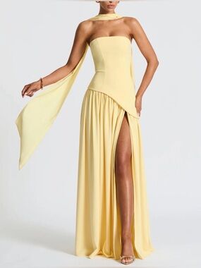 NWT Babyboo Fashion - Maliyah Strapless Yellow Maxi Dress - Size S